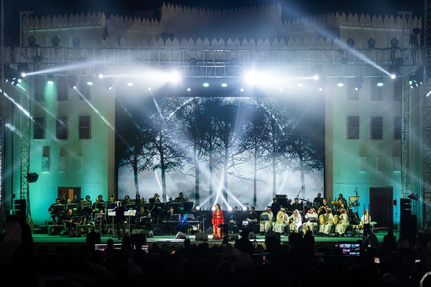 Assala — live at Sheikh Zayed Festival — concert photography, Sheikh Zayed Festival, Abu Dhabi — Agency Verse (19 of 23)
