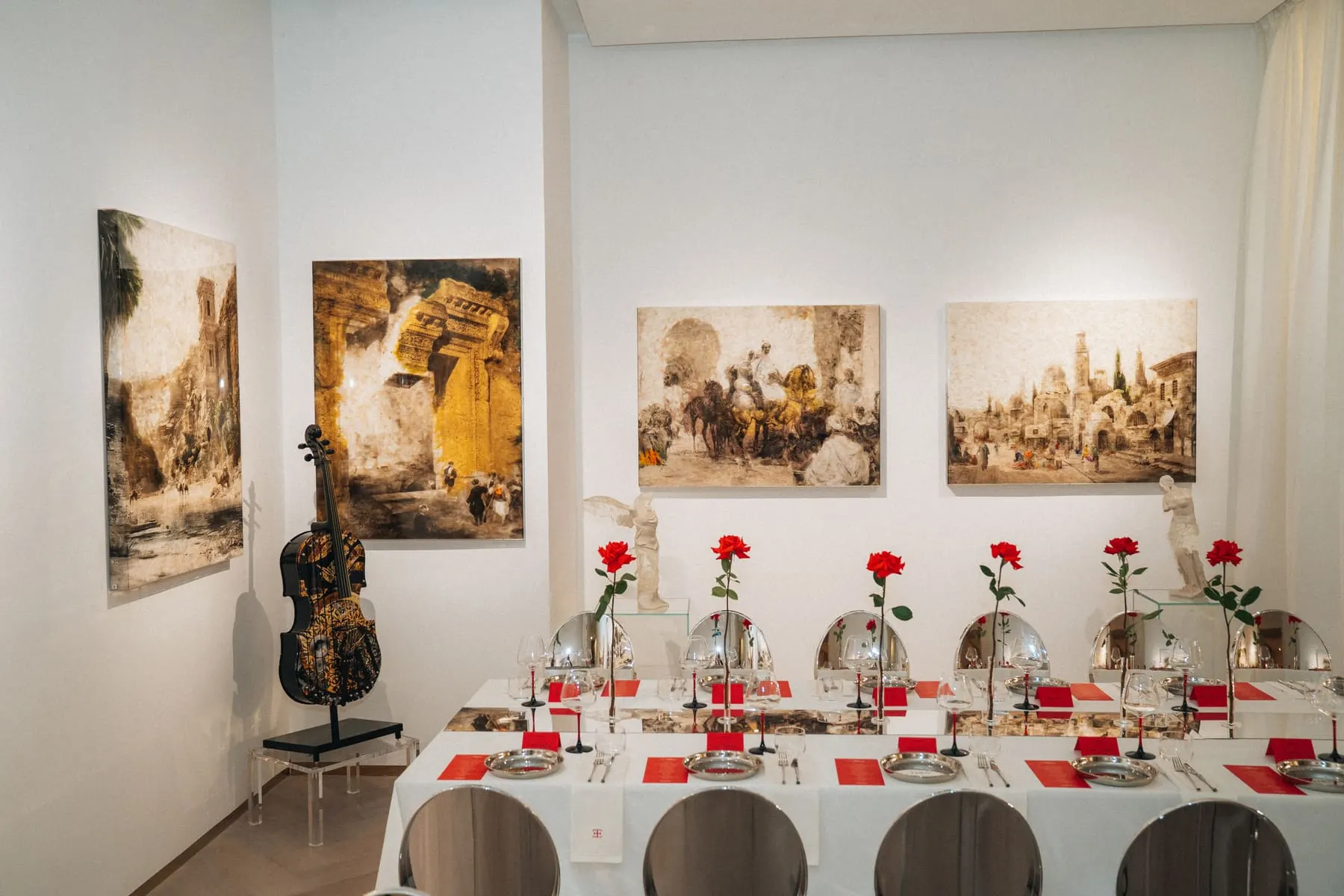 Eden Gallery — Dubai Art Night — exhibition & event photography, Eden Gallery, Dubai — Agency Verse (8 of 98)