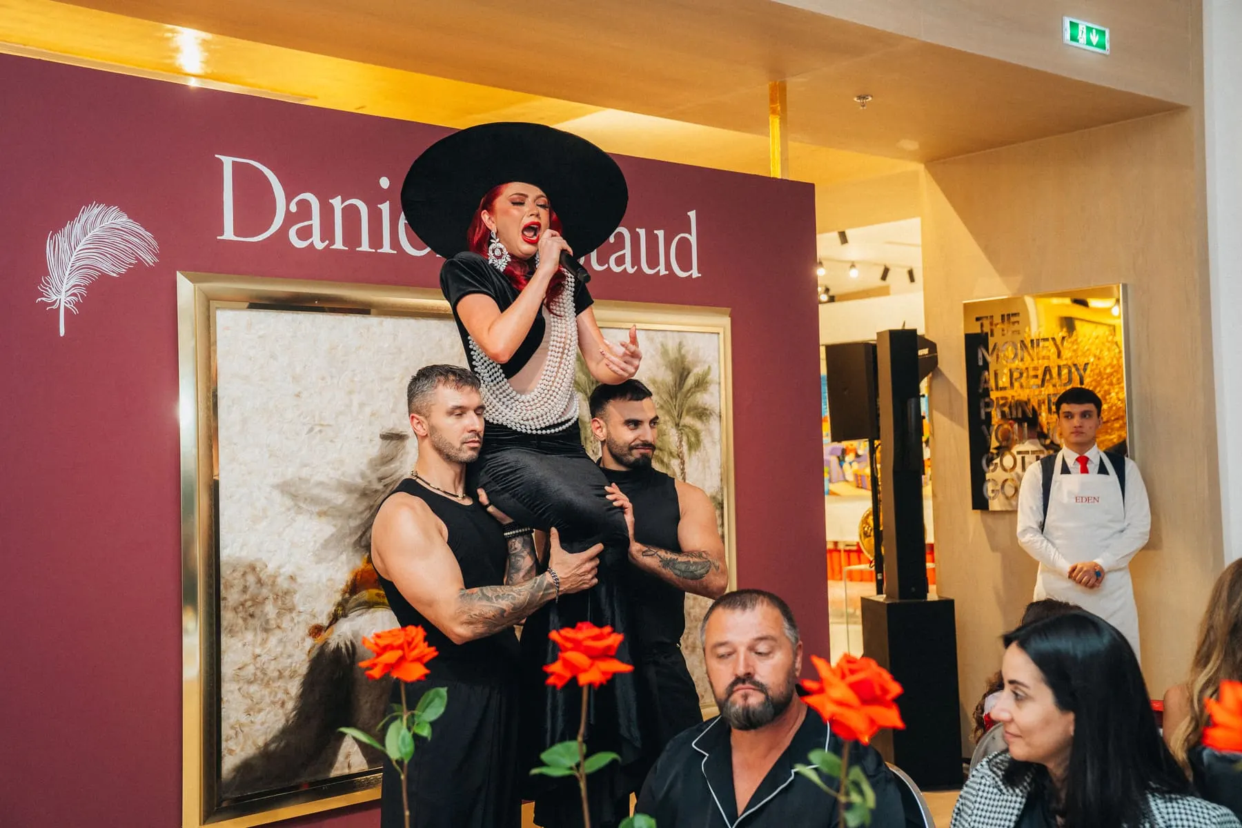 Eden Gallery — Dubai Art Night — exhibition & event photography, Eden Gallery, Dubai — Agency Verse (90 of 98)