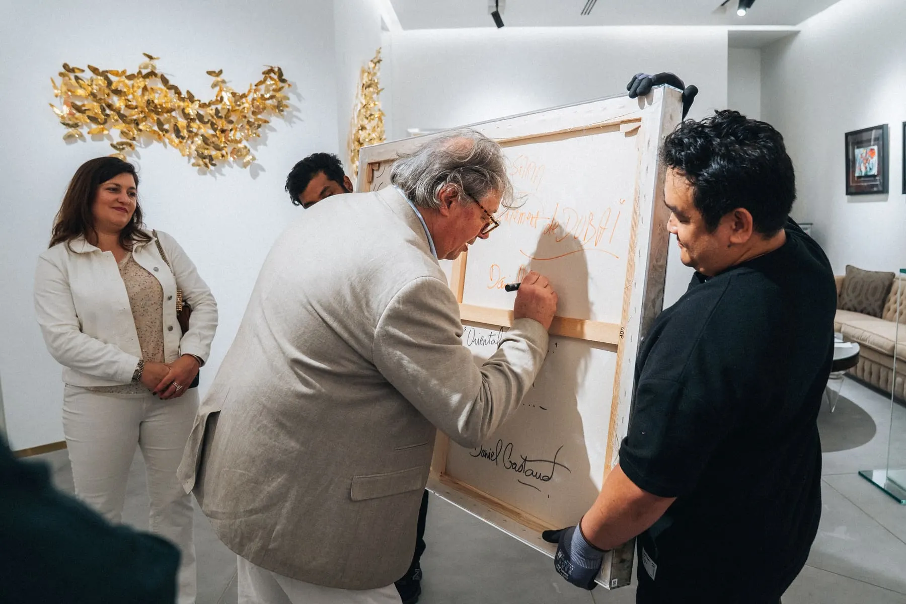 Eden Gallery — Dubai Art Night — exhibition & event photography, Eden Gallery, Dubai — Agency Verse (97 of 98)