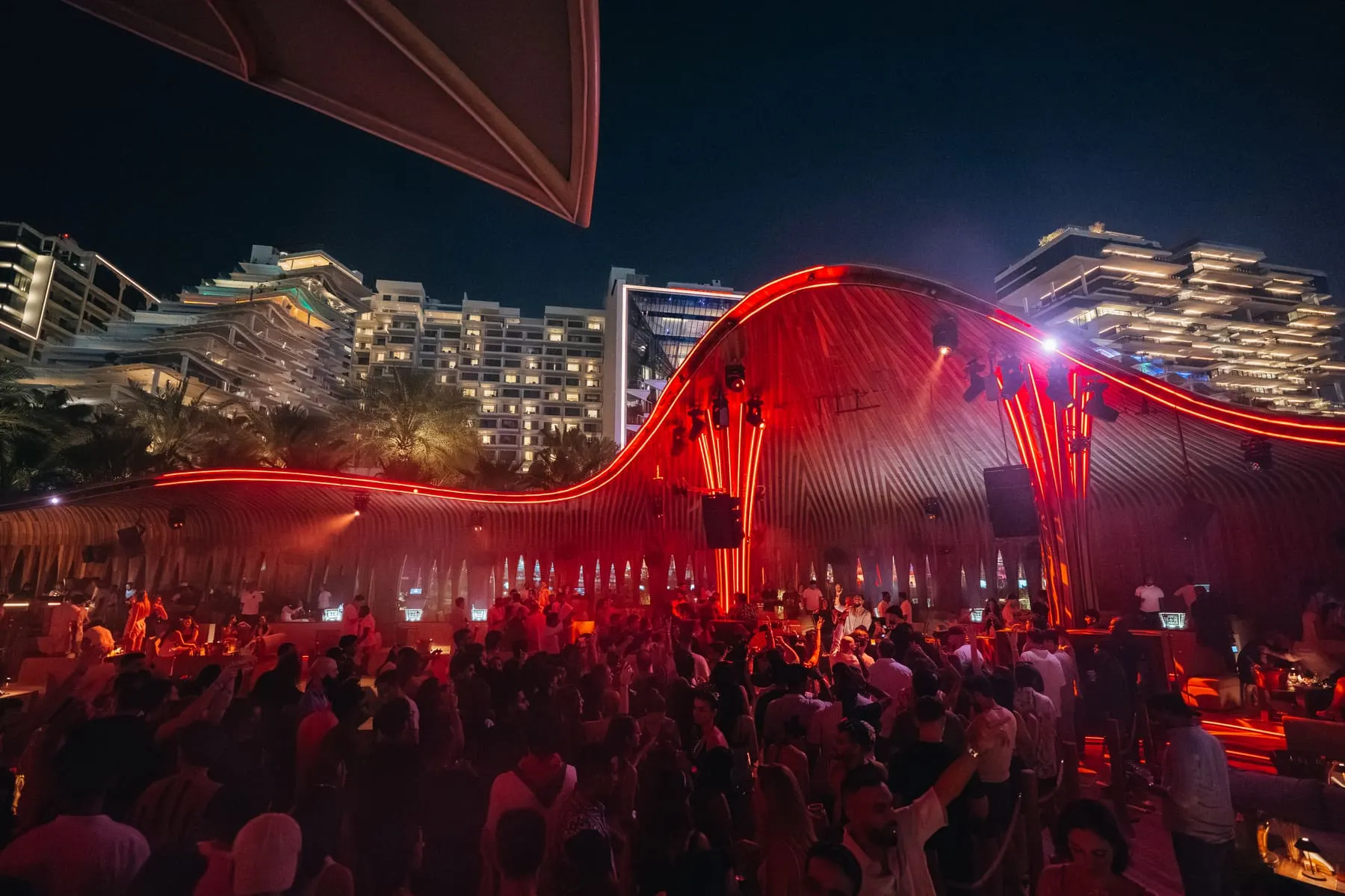 Lost Frequencies — FIVE Bohemia 2026 — nightlife event photography, Bohemia, FIVE Palm Jumeirah, Dubai — Agency Verse (13 of 64)