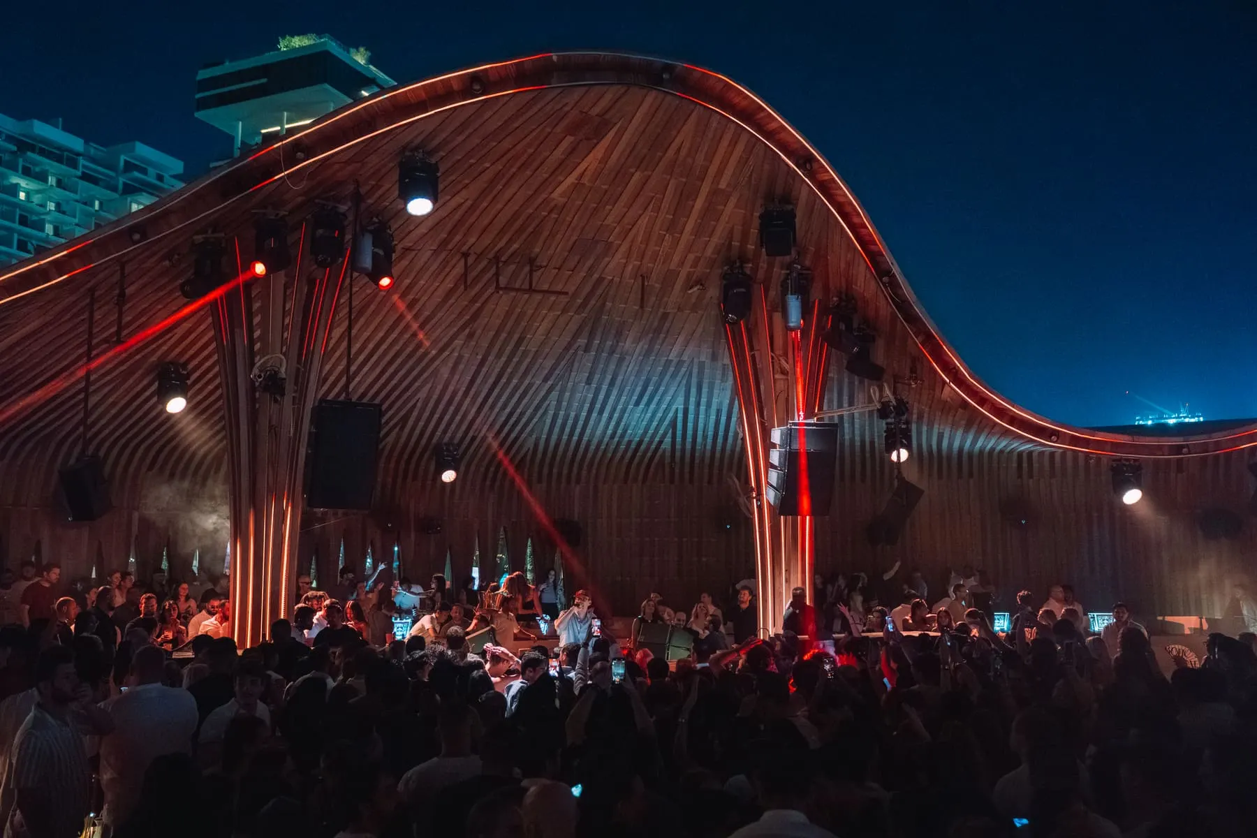 Lost Frequencies — FIVE Bohemia 2026 — nightlife event photography, Bohemia, FIVE Palm Jumeirah, Dubai — Agency Verse (31 of 64)