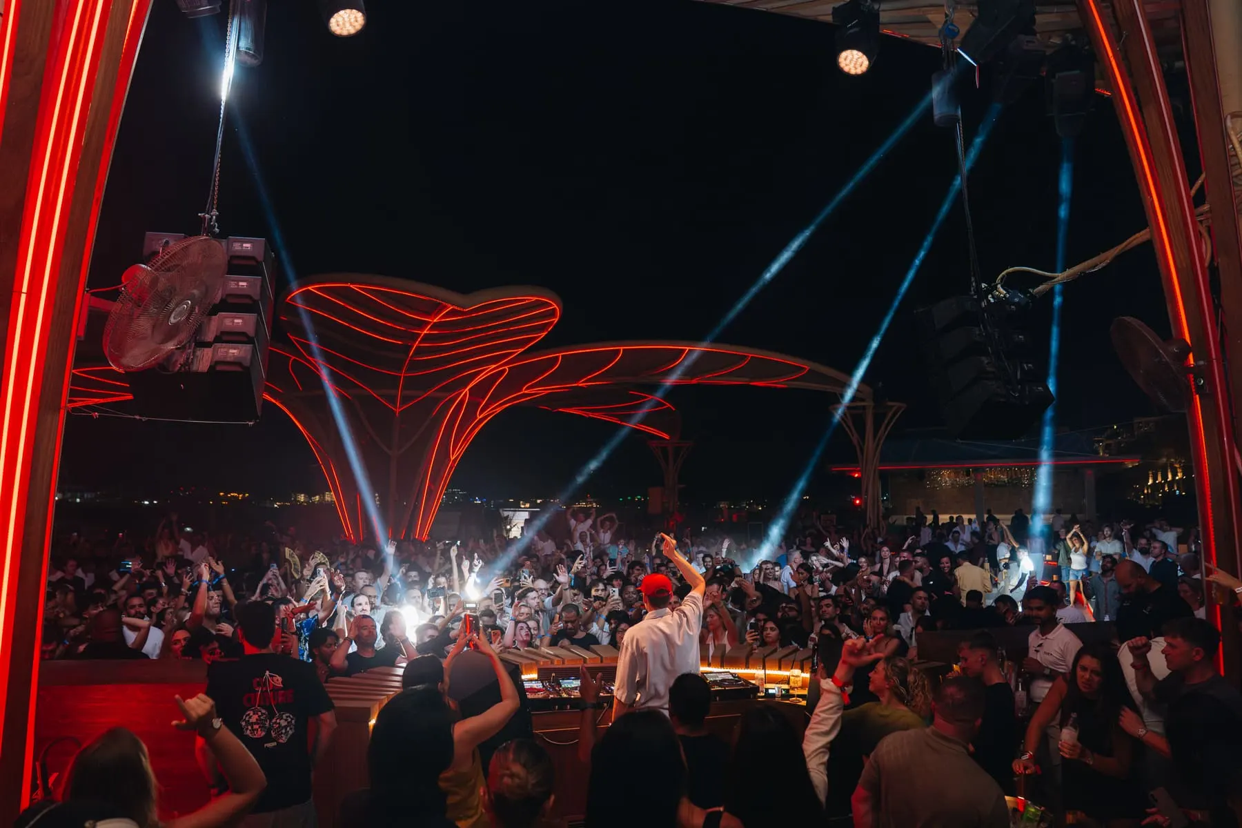Lost Frequencies — FIVE Bohemia 2026 — nightlife event photography, Bohemia, FIVE Palm Jumeirah, Dubai — Agency Verse (60 of 64)