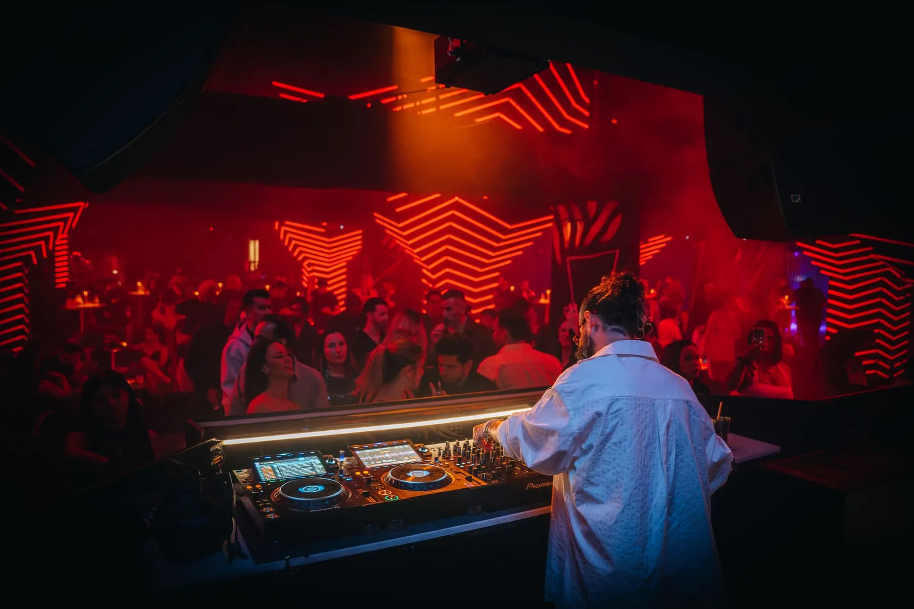 FIVE Penthouse — Hamza — nightlife event photography, Dubai — Agency Verse (28 of 31)