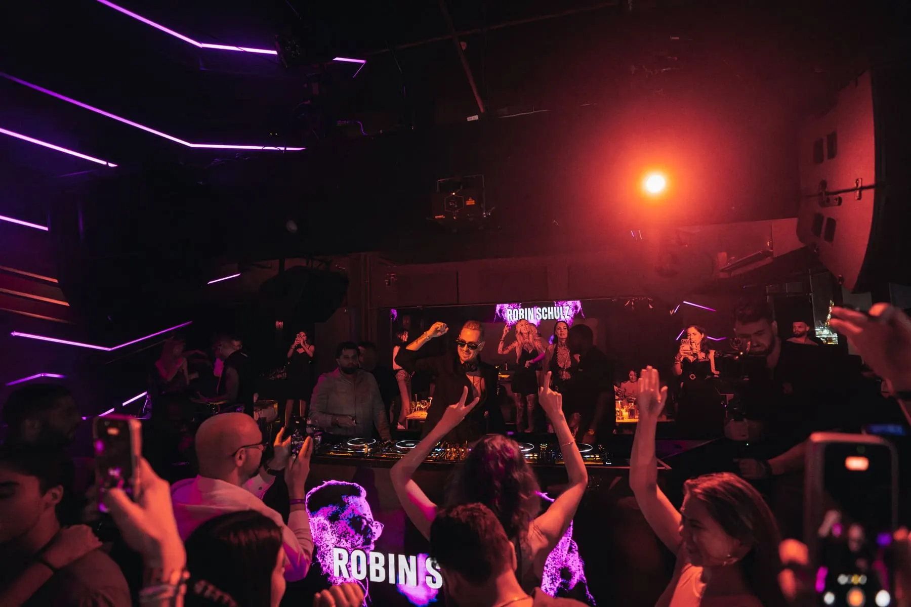 FIVE Penthouse — Robin Schulz — nightlife event photography, Dubai — Agency Verse (31 of 32)