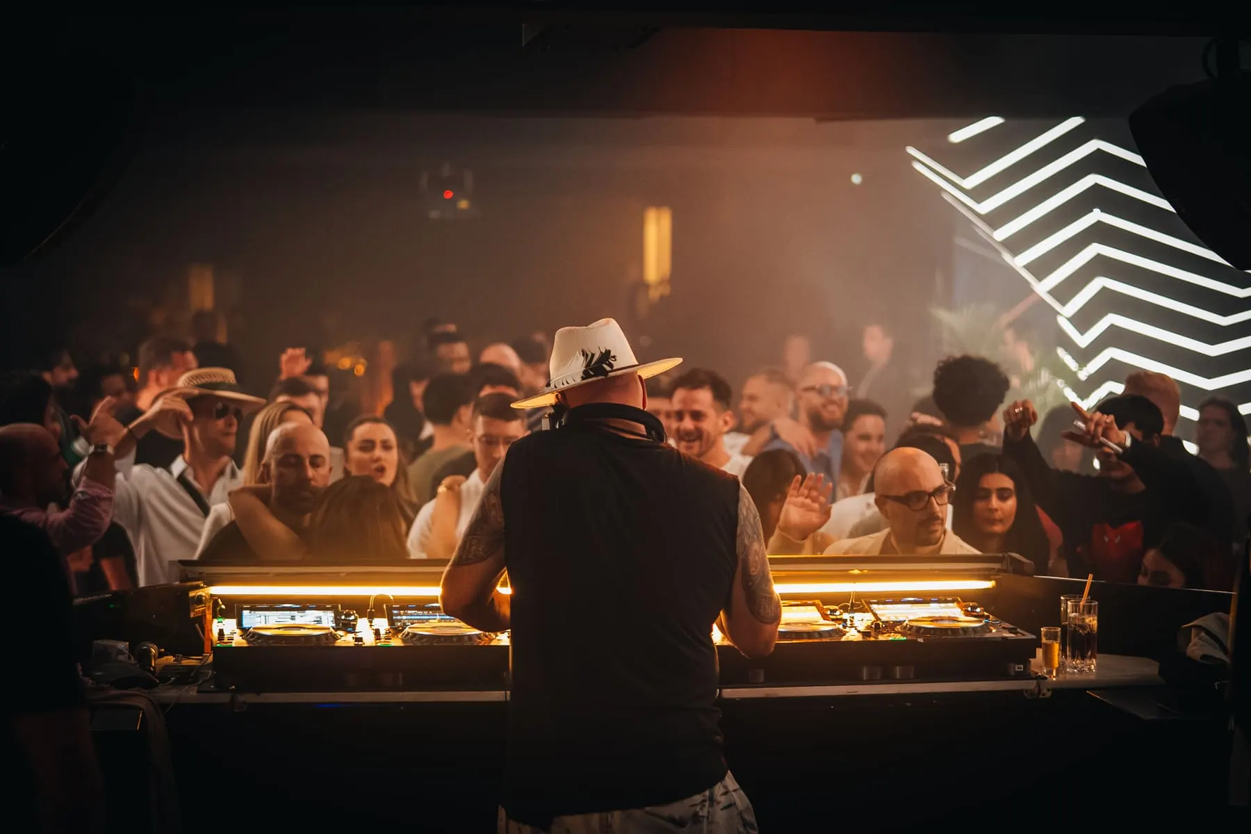 FIVE Penthouse — Sanchez — nightlife event photography, Dubai — Agency Verse (12 of 32)