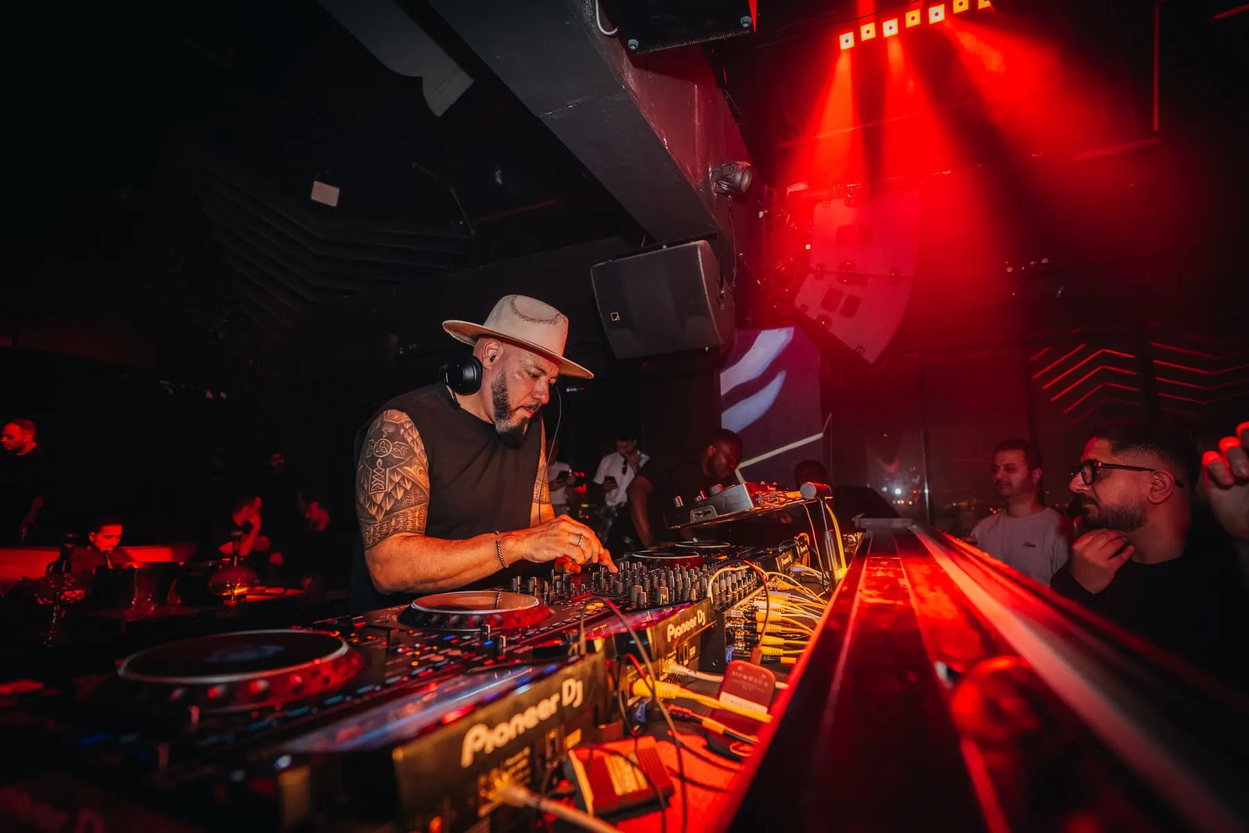 FIVE Penthouse — Sanchez — nightlife event photography, Dubai — Agency Verse (24 of 32)