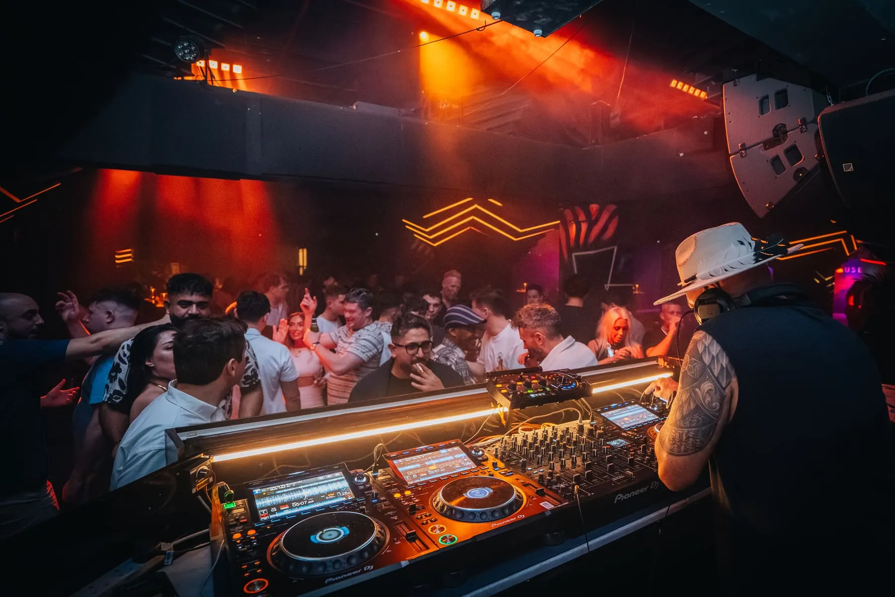 FIVE Penthouse — Sanchez — nightlife event photography, Dubai — Agency Verse (30 of 32)