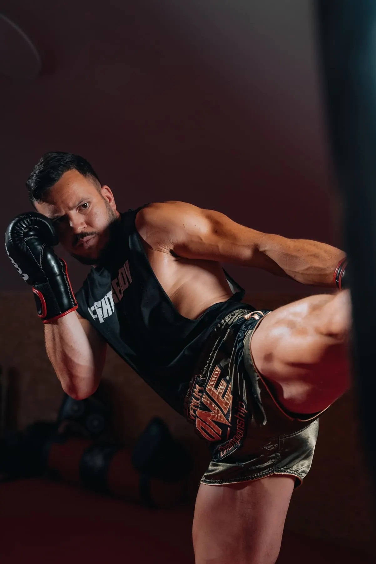 Robert Lombar — Muay Thai — sport & training photography — Agency Verse (3 of 14)