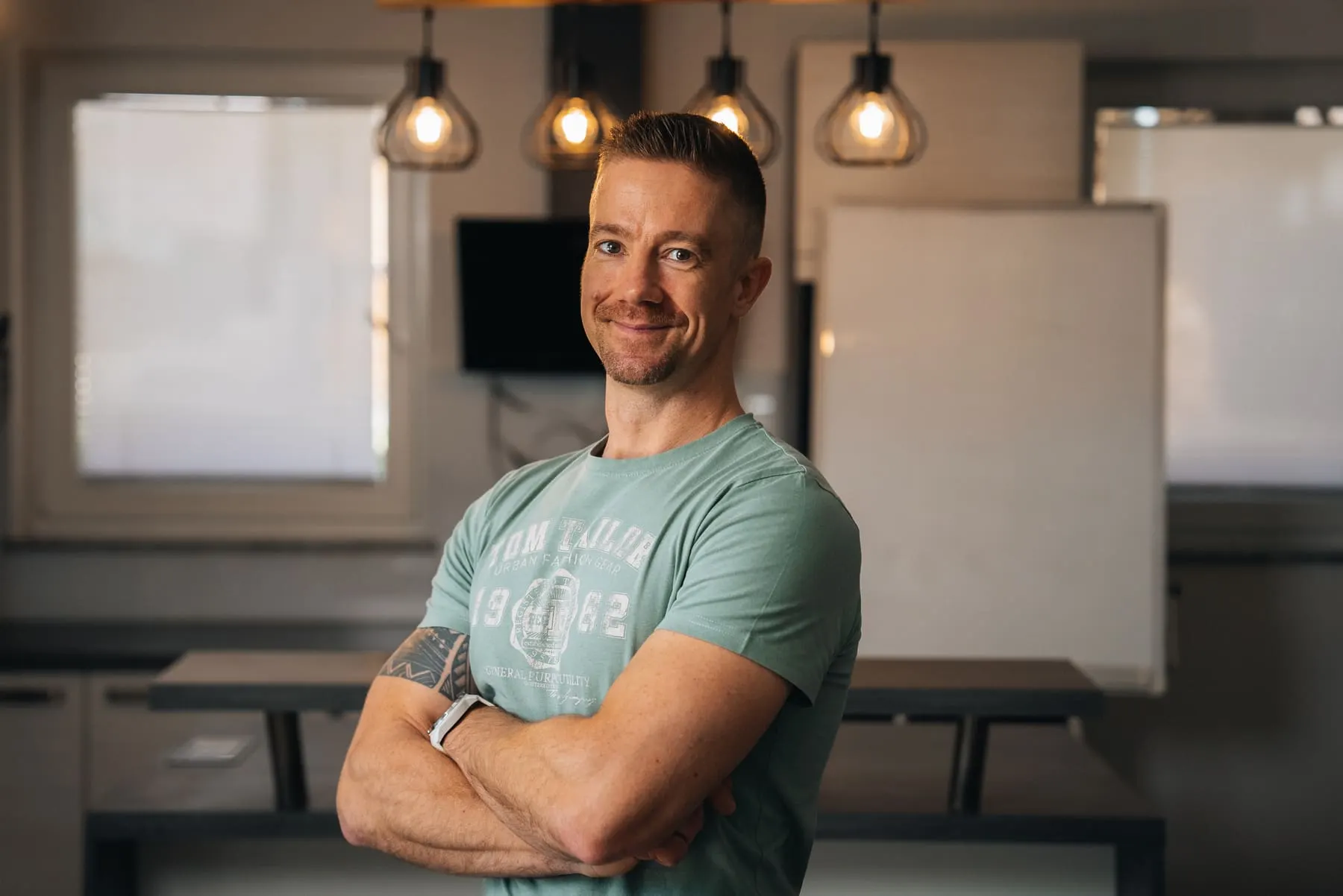 OptiForm — podcasts & courses — course production stills, Slovenia — Agency Verse (3 of 28)