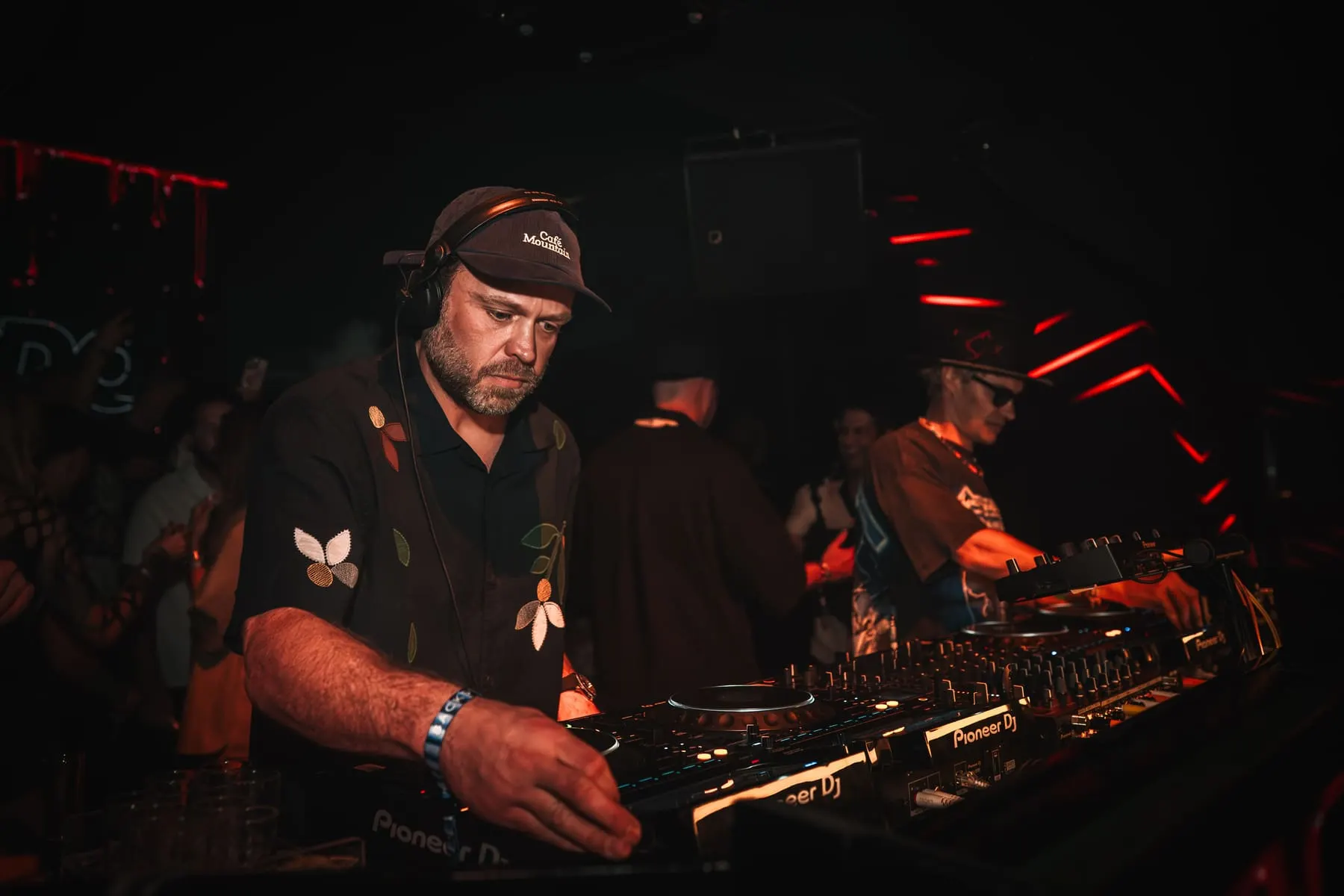 The Penthouse — Solardo b2b Alec Monopoly — nightlife event photography, Dubai — Agency Verse (7 of 52)