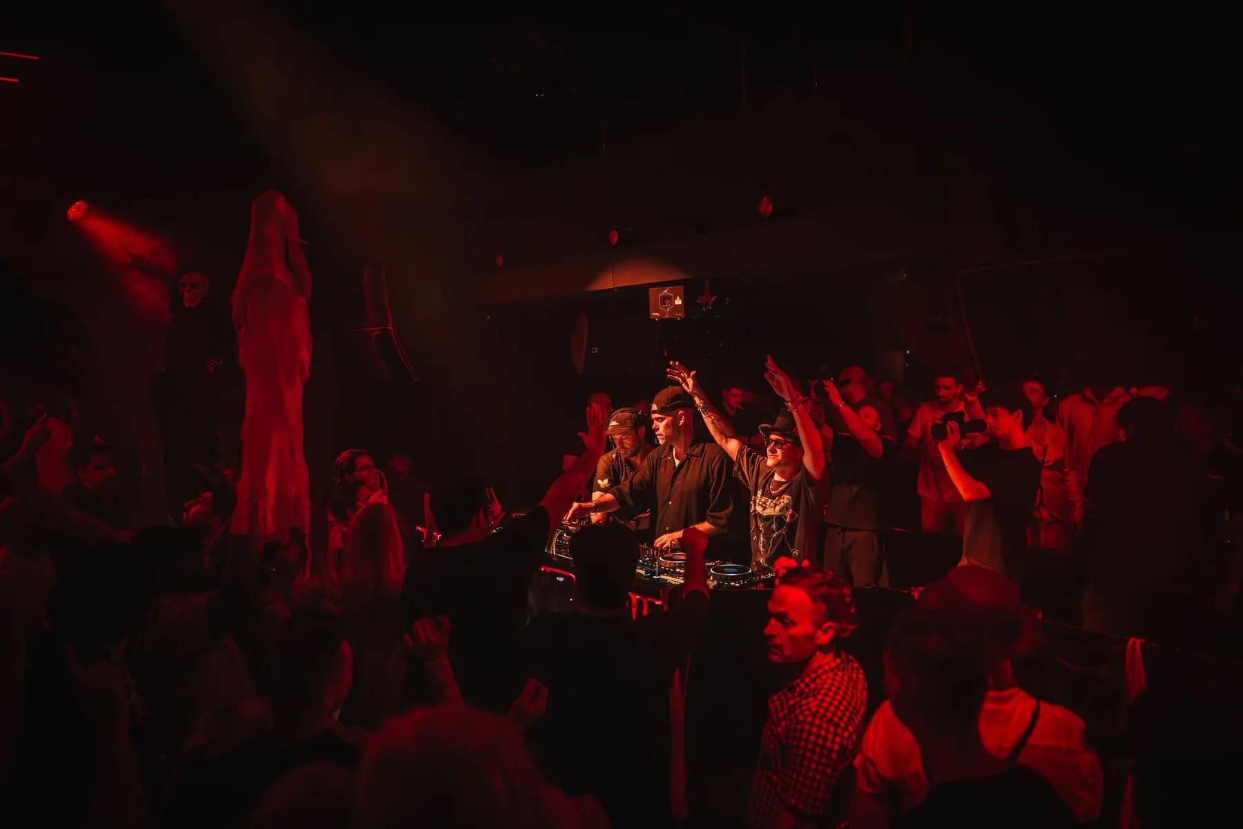 The Penthouse — Solardo b2b Alec Monopoly — nightlife event photography, Dubai — Agency Verse (18 of 52)