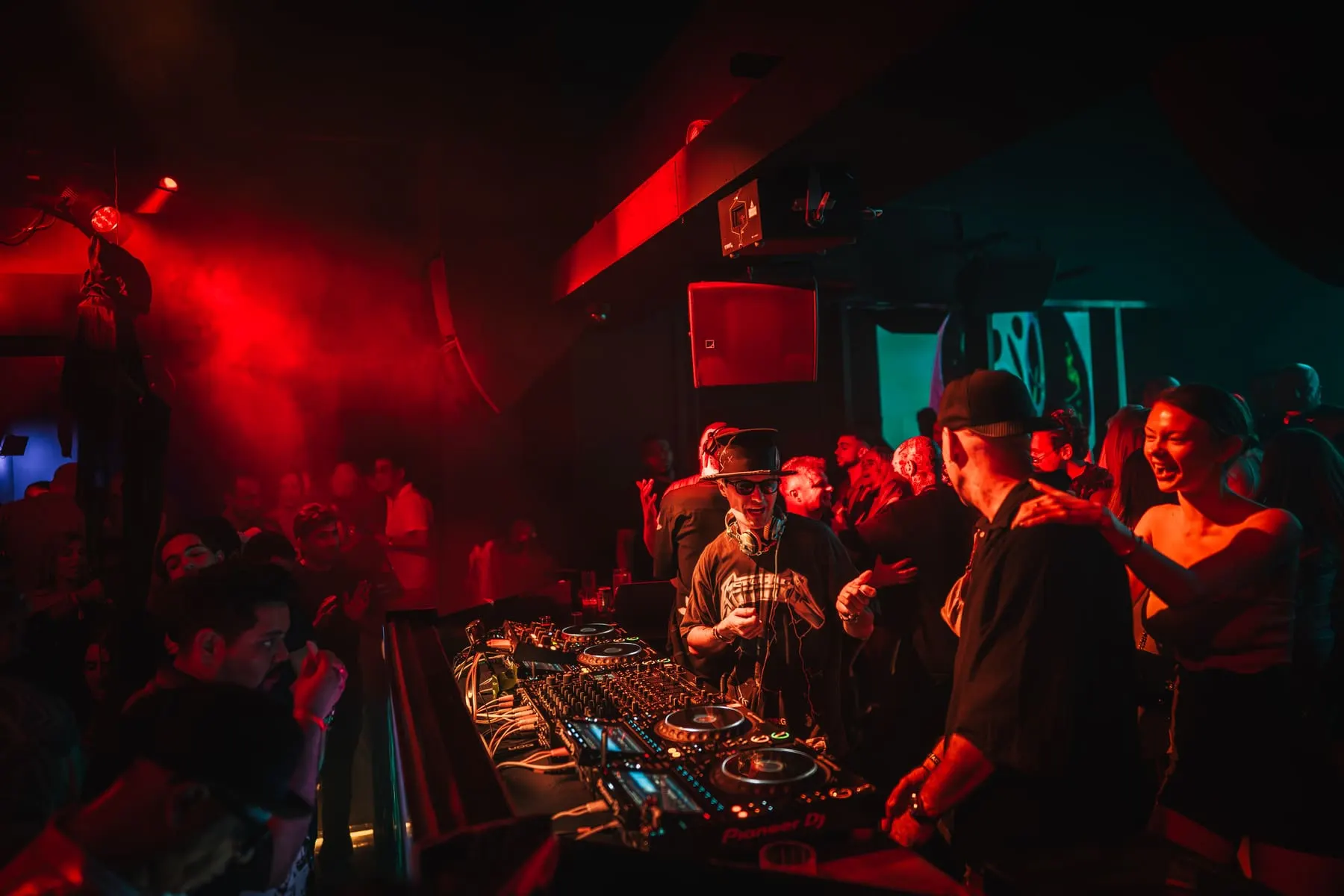 The Penthouse — Solardo b2b Alec Monopoly — nightlife event photography, Dubai — Agency Verse (40 of 52)