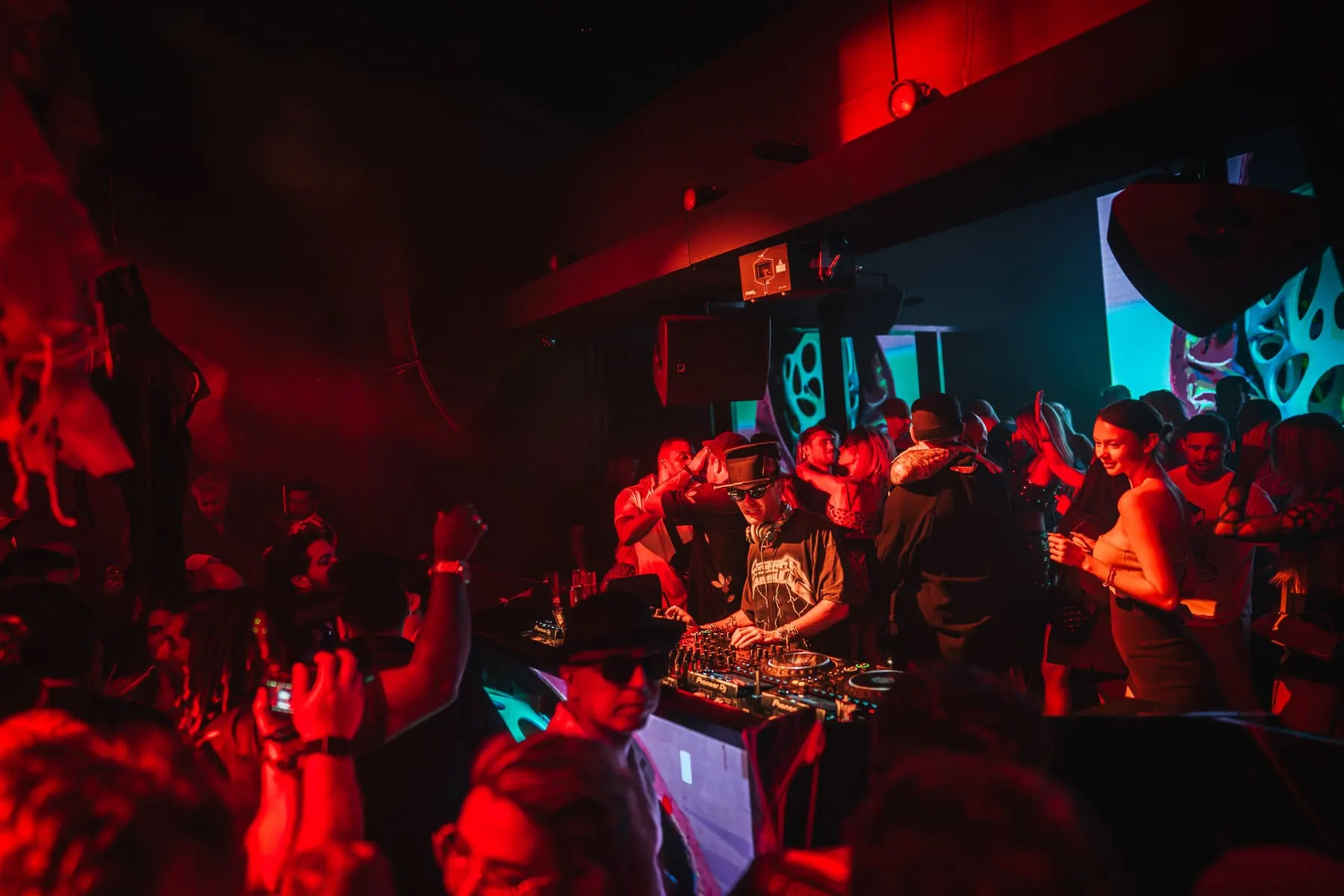 The Penthouse — Solardo b2b Alec Monopoly — nightlife event photography, Dubai — Agency Verse (41 of 52)