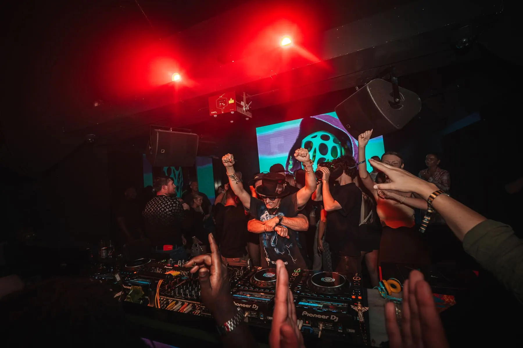 The Penthouse — Solardo b2b Alec Monopoly — nightlife event photography, Dubai — Agency Verse (42 of 52)
