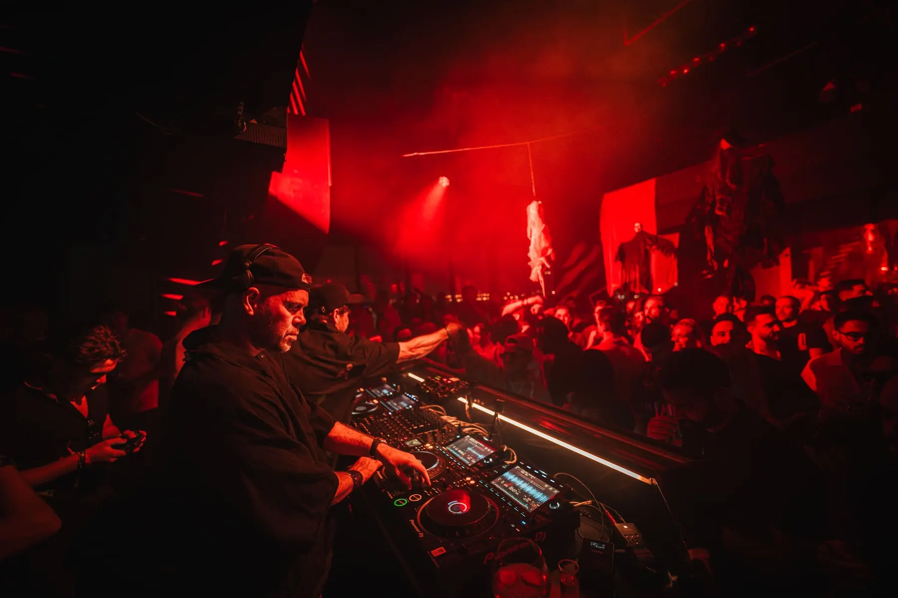 The Penthouse — Solardo b2b Alec Monopoly — nightlife event photography, Dubai — Agency Verse (49 of 52)