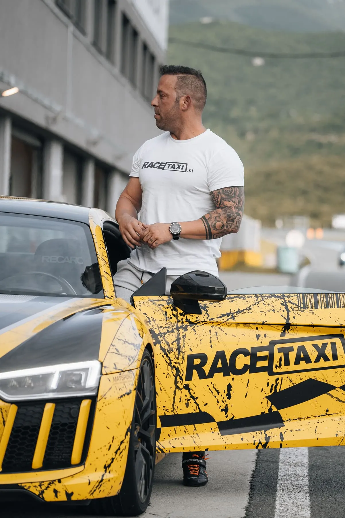 Race Taxi — R8 track experience — automotive photography — Agency Verse (24 of 30)