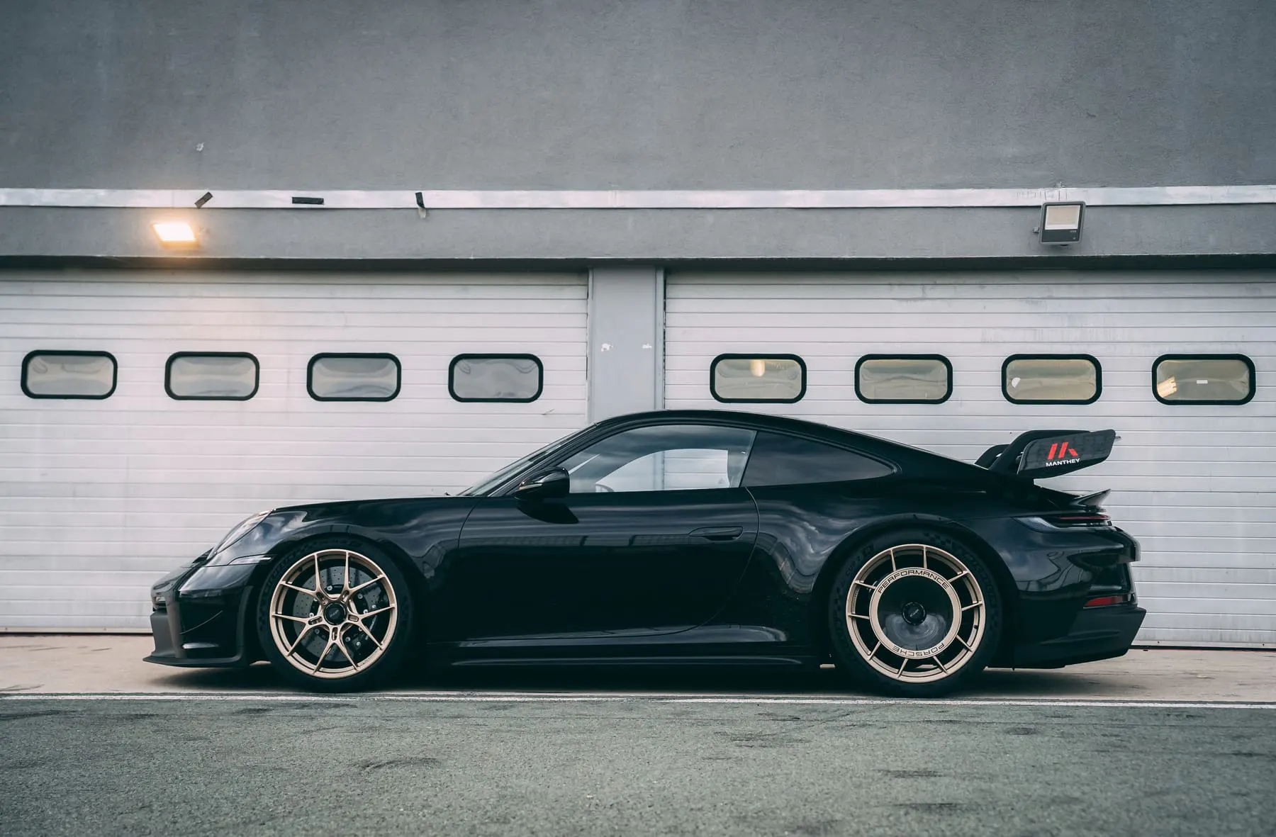 Race Taxi — R8 track experience — automotive photography — Agency Verse (27 of 30)