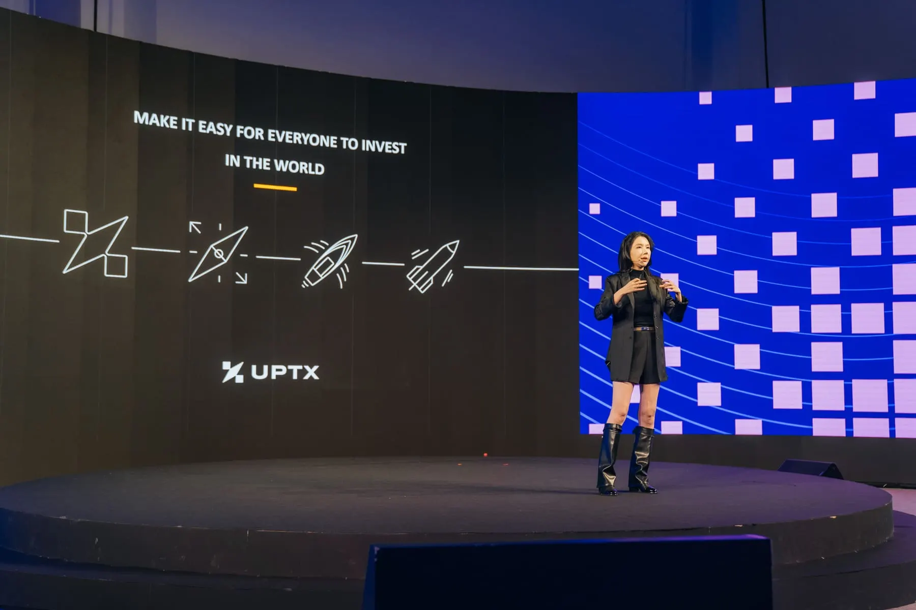 UPTX — Global Blockchain Show 2024 — تصوير الفعاليات من Agency Verse (23 من 42)