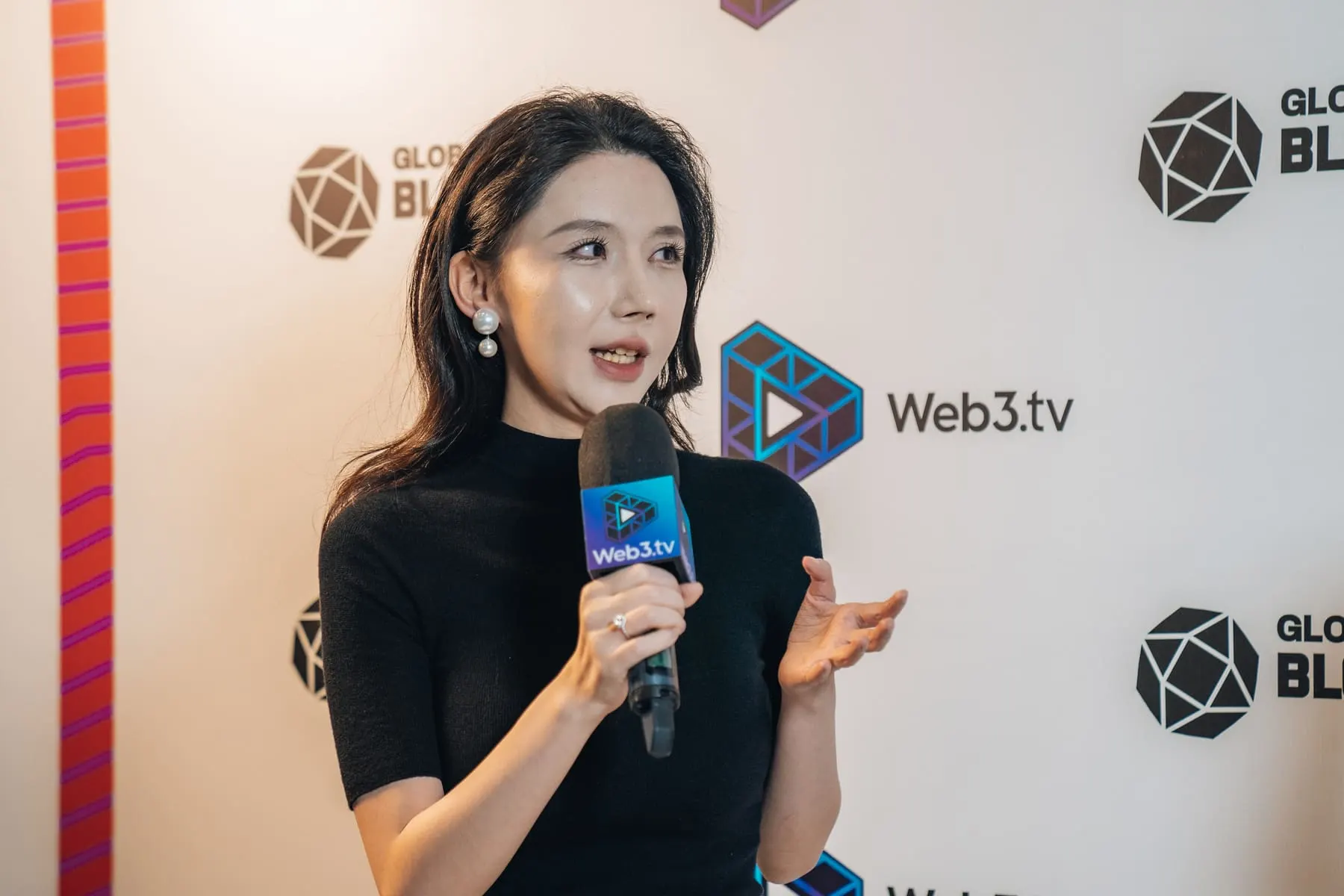 UPTX — Global Blockchain Show 2024 — تصوير الفعاليات من Agency Verse (33 من 42)