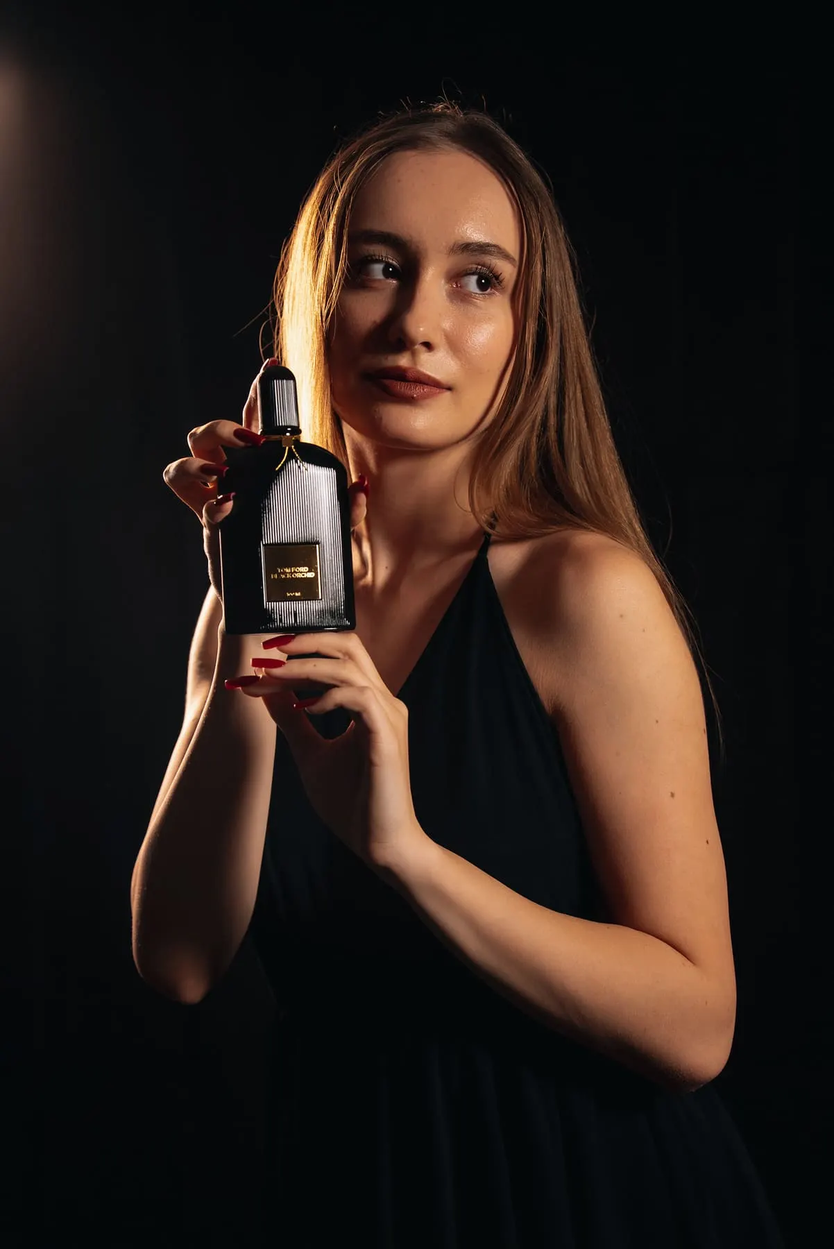 V Parfumes — product photography, Dubai — Agency Verse (23 of 23)
