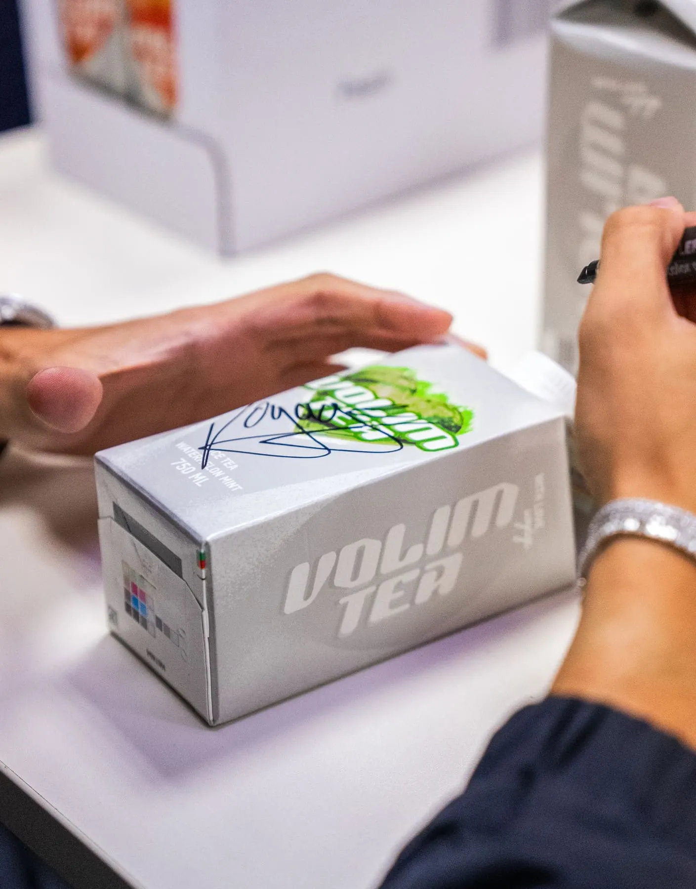 Voyage × Volim Tea — event photography, Mercator, Slovenia — Agency Verse (6 of 62)