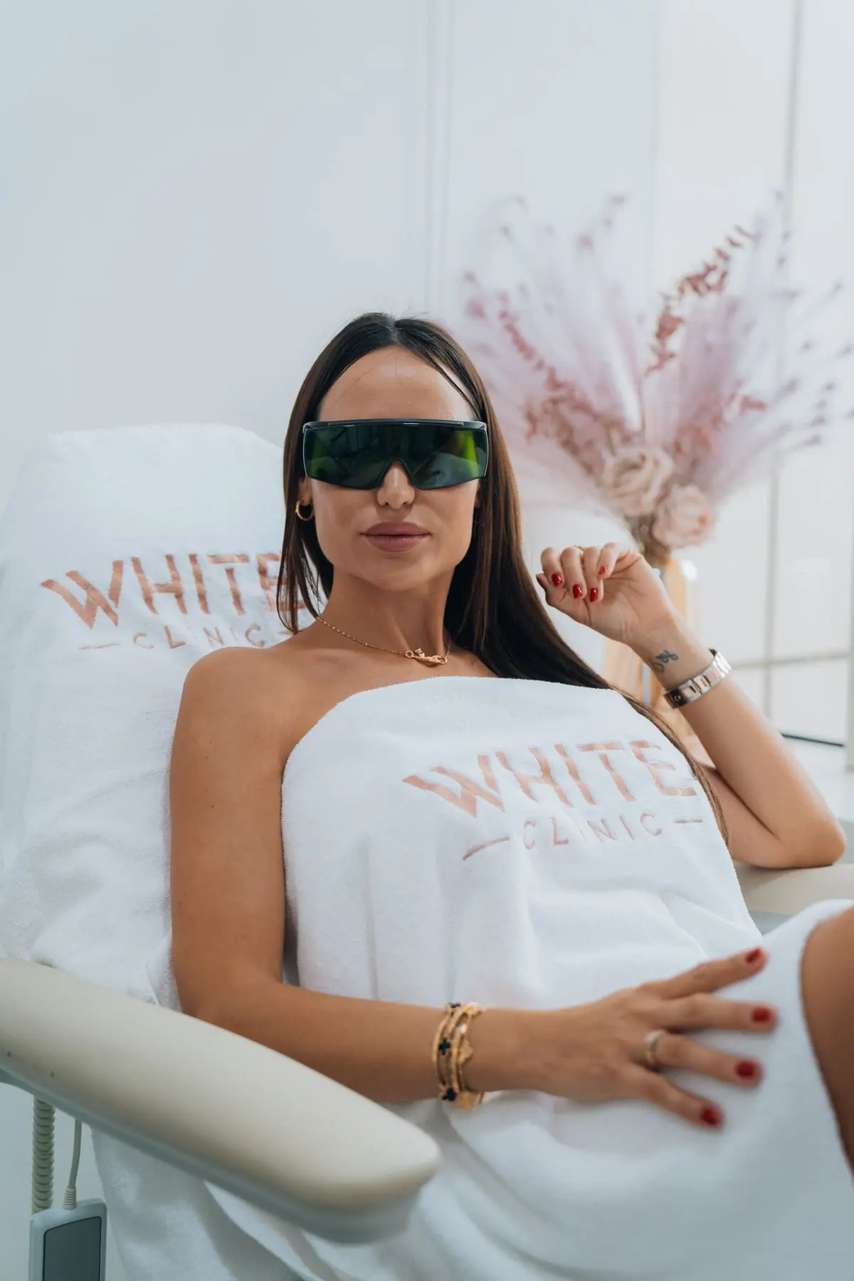 White Clinic — clinic & team photography, White Clinic, Dubai — Agency Verse (15 of 49)